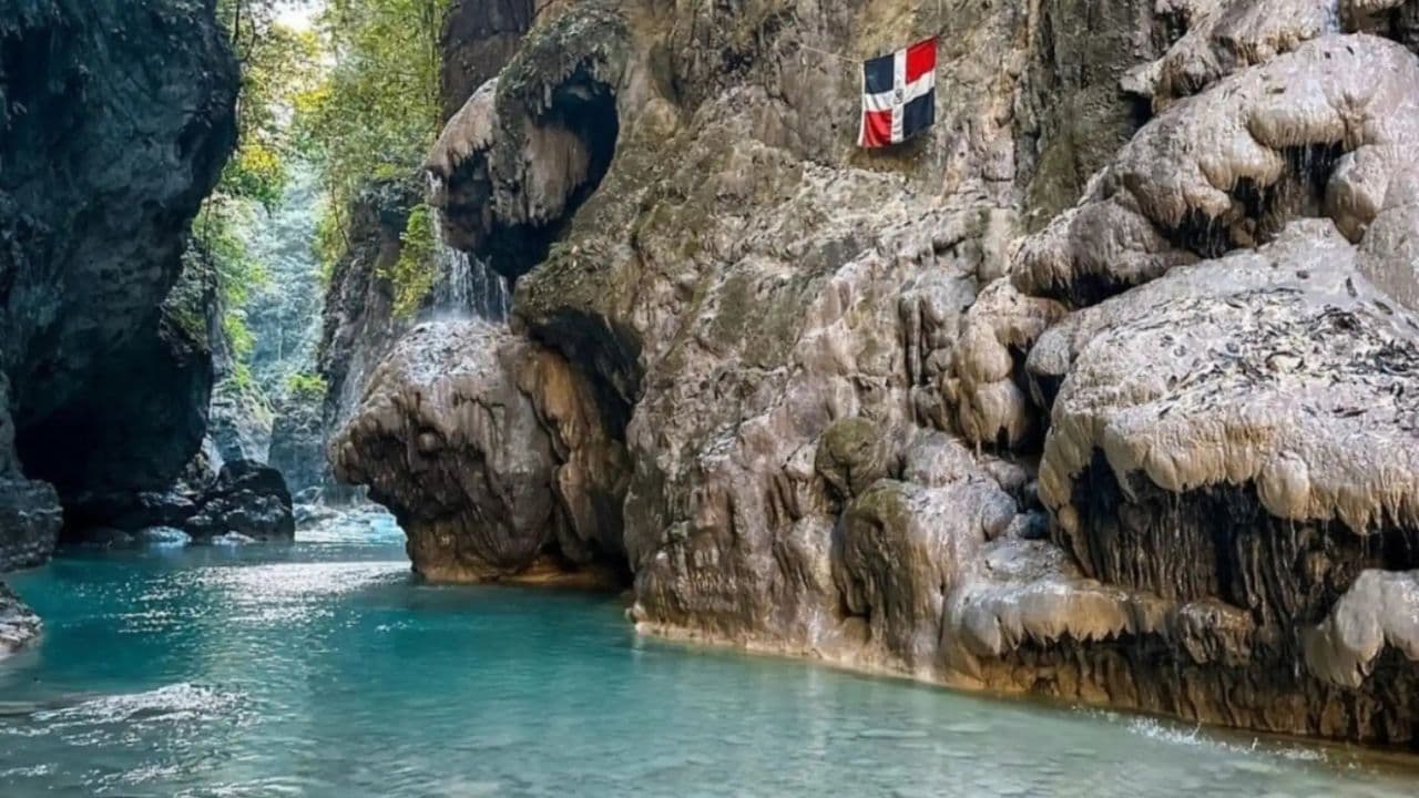 Santo Domingo: Hiking the Rio Partido Paradise