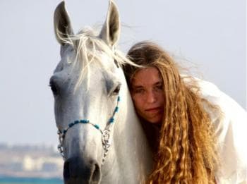 Makadi Bay: Horse Riding in Desert & Sea w Guide + Transfers