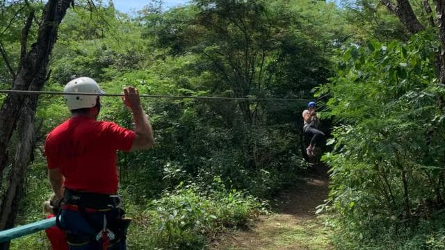Tamarindo: Ziplining in the Costarican jungle