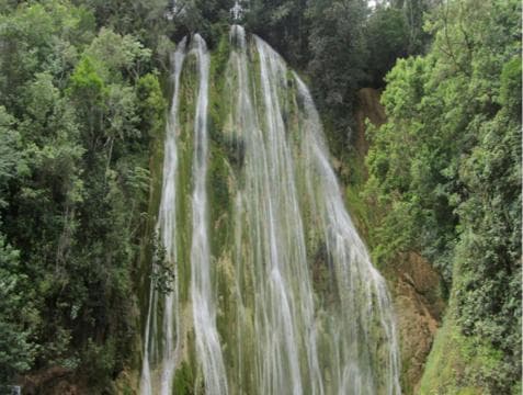 El Limón Waterfall Horseback Riding Tour