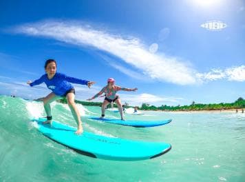 Punta Cana: Macao Beach Group Surfing Lesson w/ Pickup