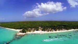 Saona Island Private Tour from La Romana Hotels – La Romana Lobby