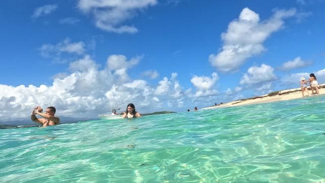 Fajardo: Icacos Power Boat Trip with Snorkel, Lunch & Drinks