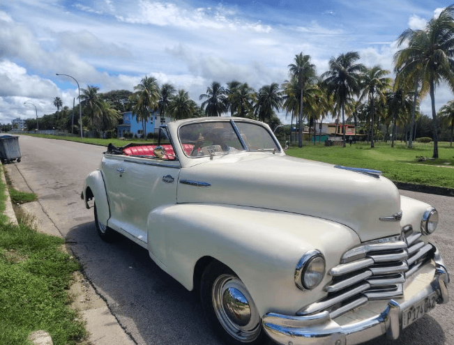 Private Classic Car Beach Day Trip