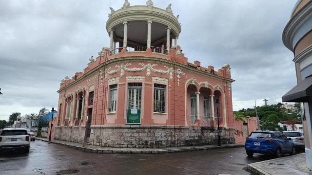 From San Juan: Ponce City and Waterfall Tour