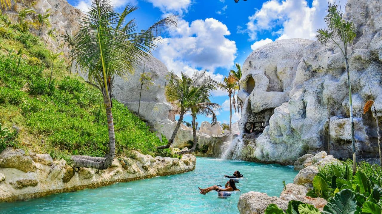 Punta Cana: Caribbean Lake Water Park Ticket with Transfers