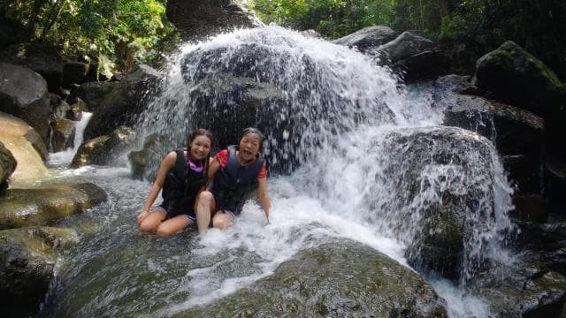 San Juan: El Yunque Waterfalls & Scenic Beach Buggy