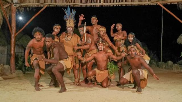 Punta Cana: Nightfall Buggies Tour & Carnival Show