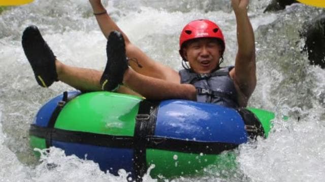 Liberia: La Leona Waterfall River Tubing