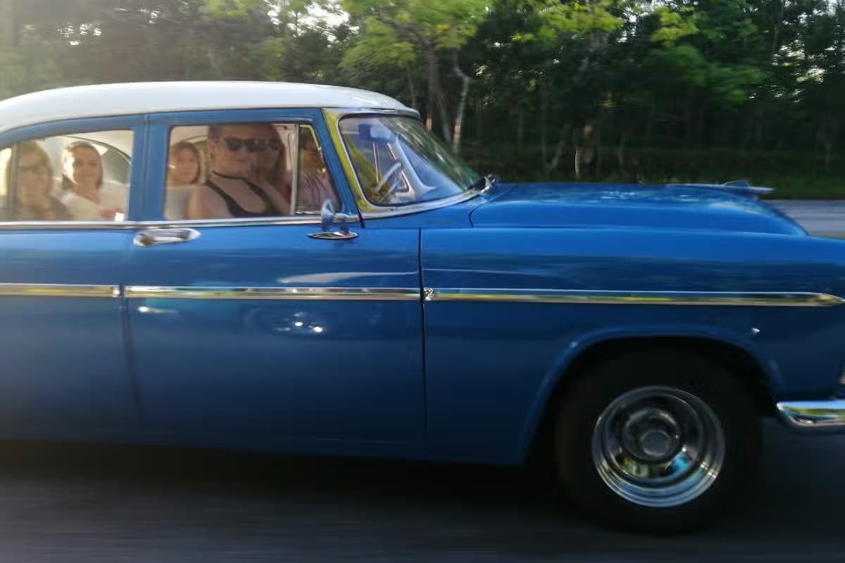 Viñales Valley Private Tour by Classic Car
