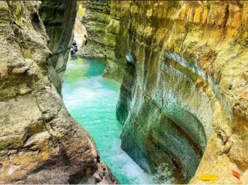 Puerto Plata: Damajagua Waterfalls Canyoning & Cocktail