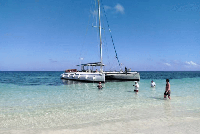 Playa Bonita Day Trip